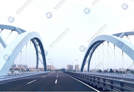 Arch Bridge on Xiefang Avenue